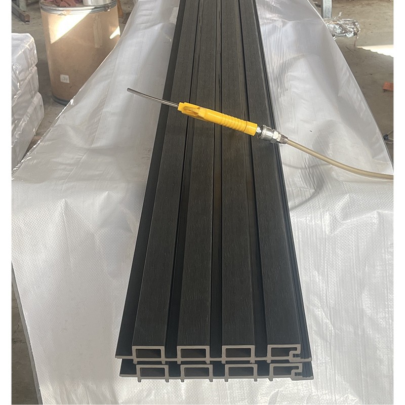 WPC Co-extrusion Wall Plastic Composite Slat Fluted